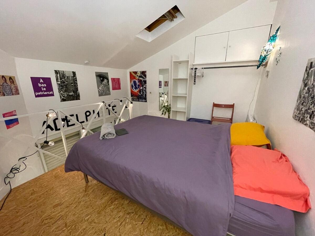 Maisonnette En Duplex 25 M2, Porte De Paris Appartement *